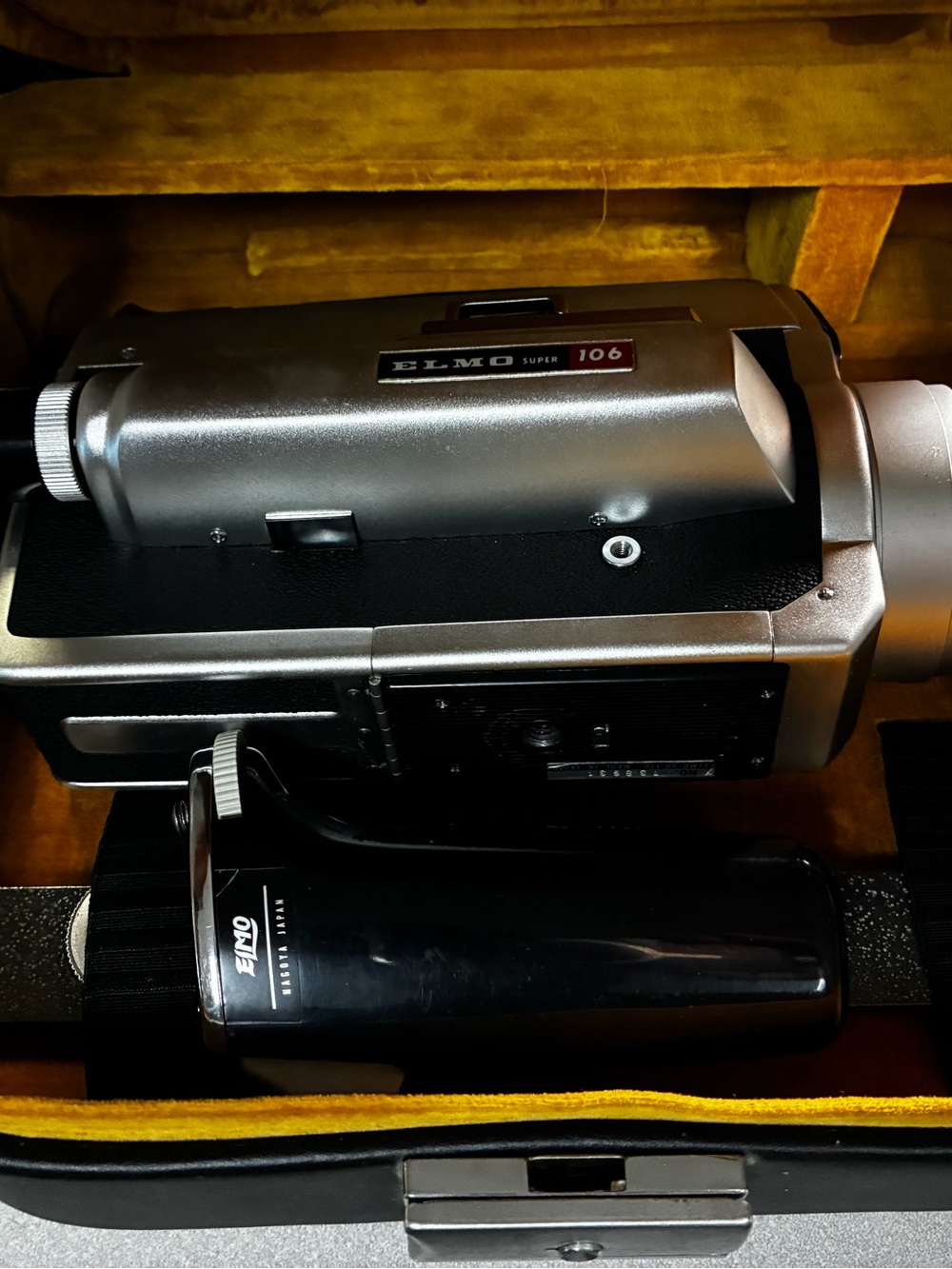 Vintage Very Cln Elmo Super Filmatic 106 Film Camera | used | untested With Case